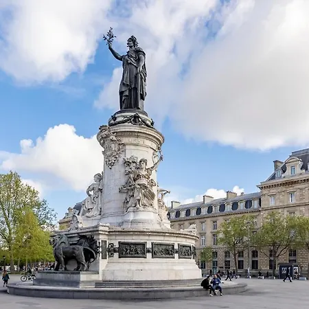 A32#republique # Marais # 1bedroom # Paris03 # Ac アパート パリ