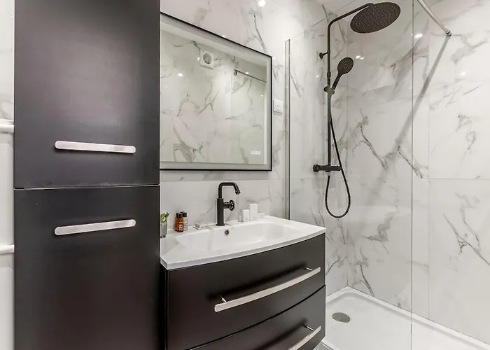 A32#republique # Marais # 1bedroom # Paris03 # Ac Parijs