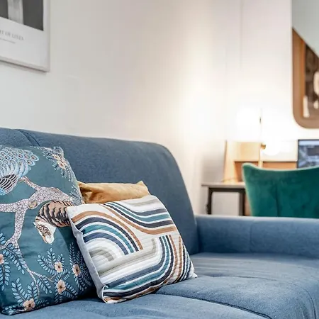 شقة A32#republique # Marais # 1bedroom # Paris03 # Ac